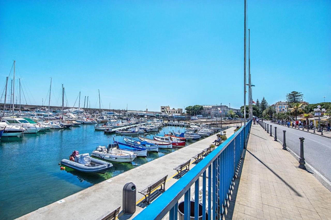 Gaudio Flat Near Ariston Theater By Wonderful Italy Apartment Sanremo Ngoại thất bức ảnh